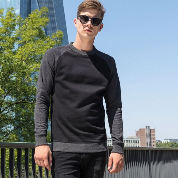 Raglan crew neck Thumbnail